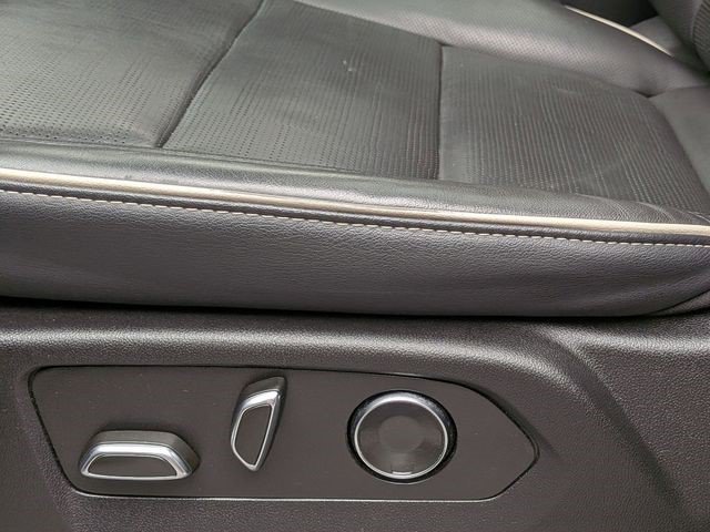 Certified 2024 Cadillac Escalade Sport w/ LPO, ONYX Package AWD/4WD image 19