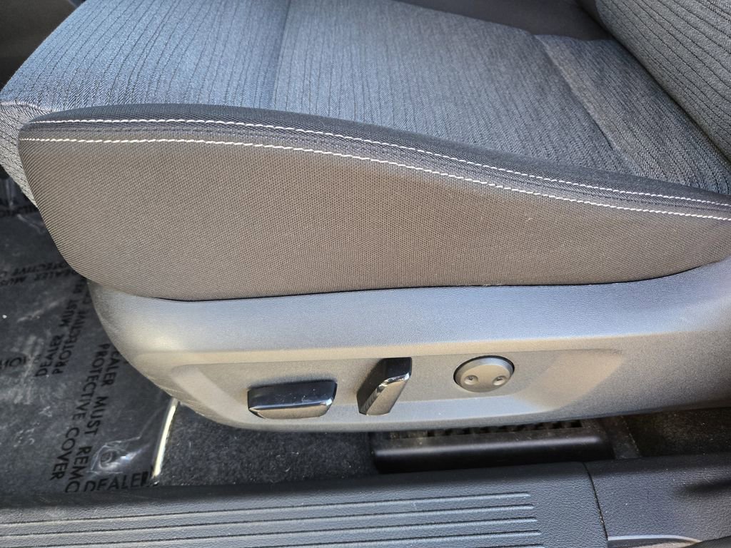 Used 2022 Nissan Rogue SV image 22