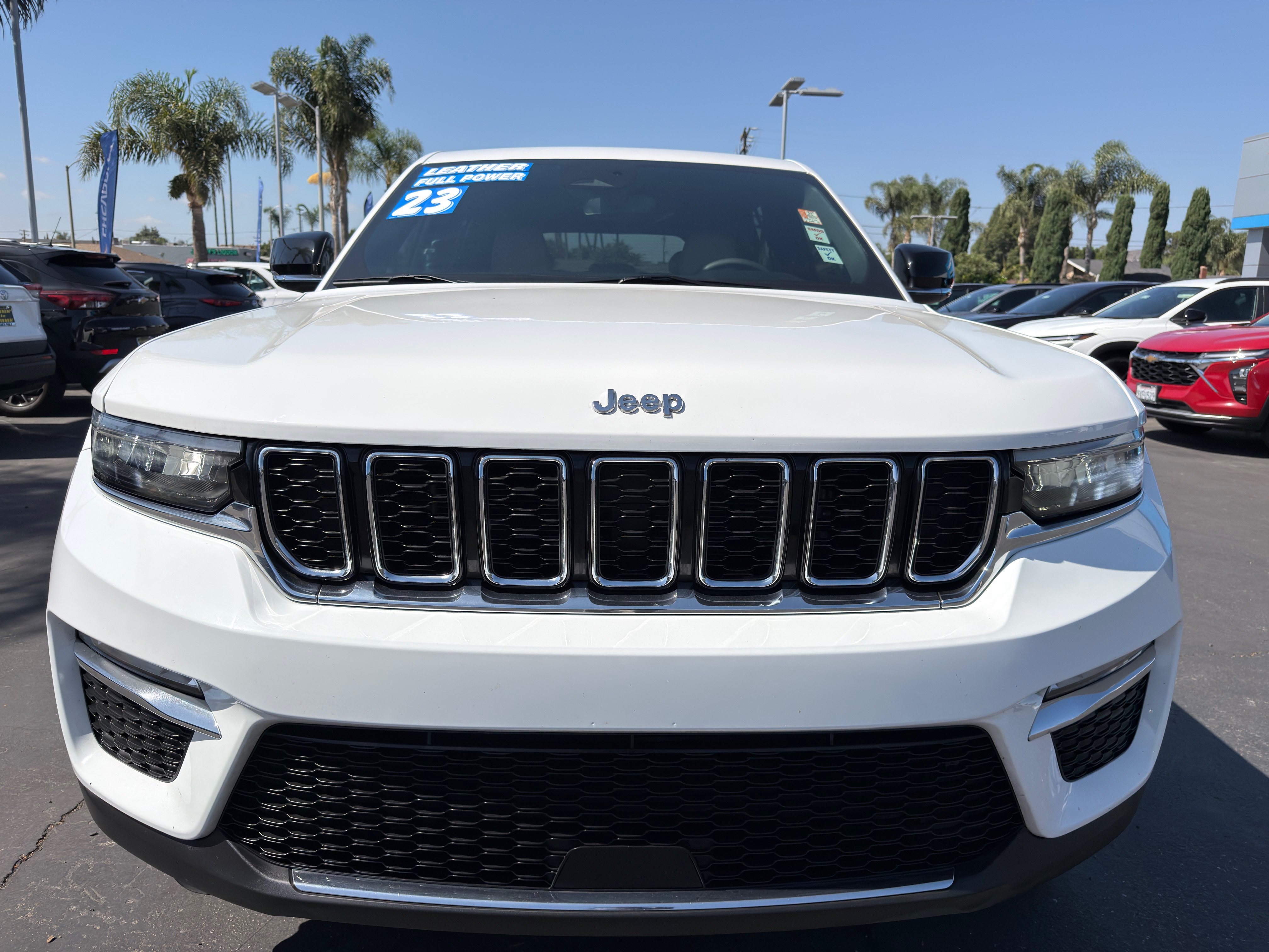 Used 2023 Jeep Grand Cherokee Limited AWD/4WD image 42