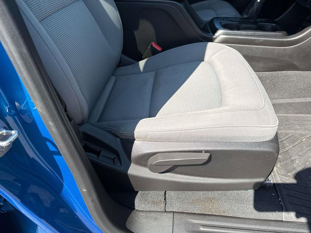 Used 2022 Chevrolet Colorado W/T w/ Custom Special Edition RWD image 15
