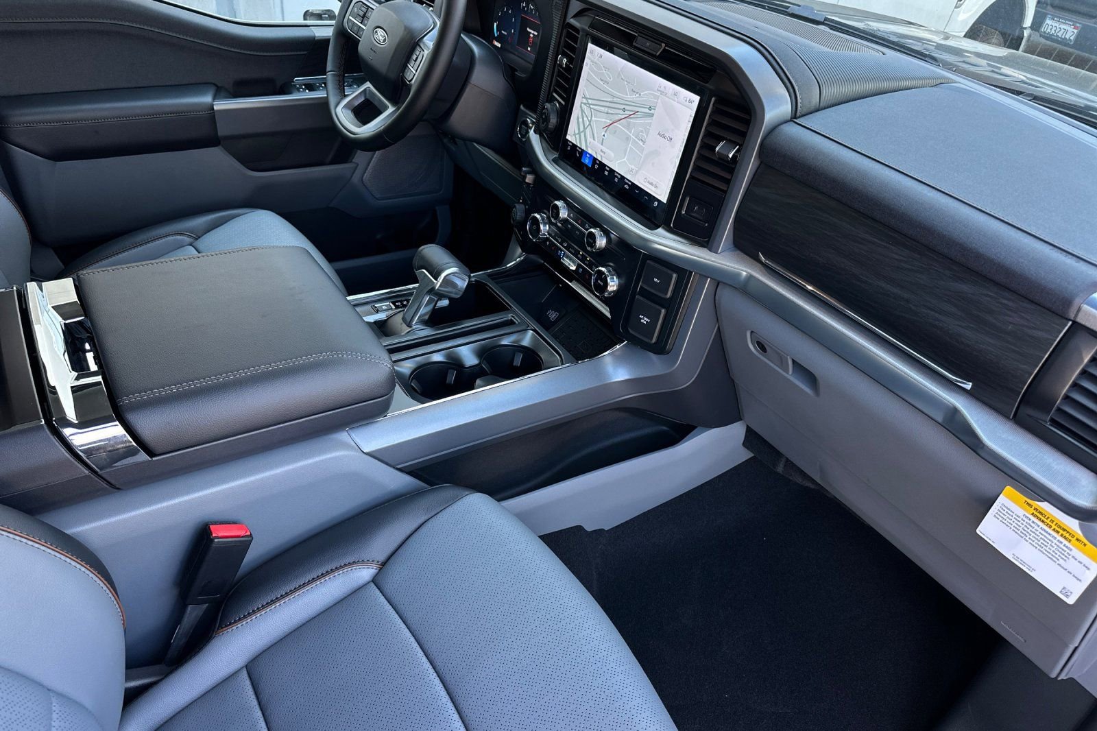 New 2025 Ford F150 Lariat w/ Equipment Group 502A High image 14