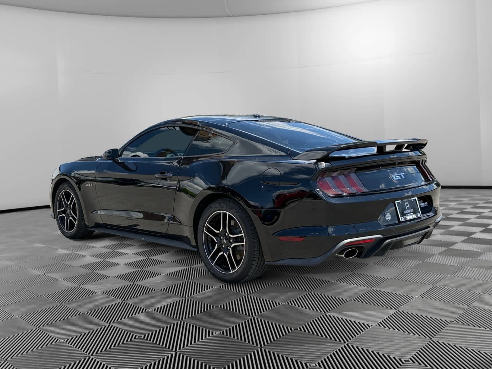 Used 2020 Ford Mustang GT RWD image 7