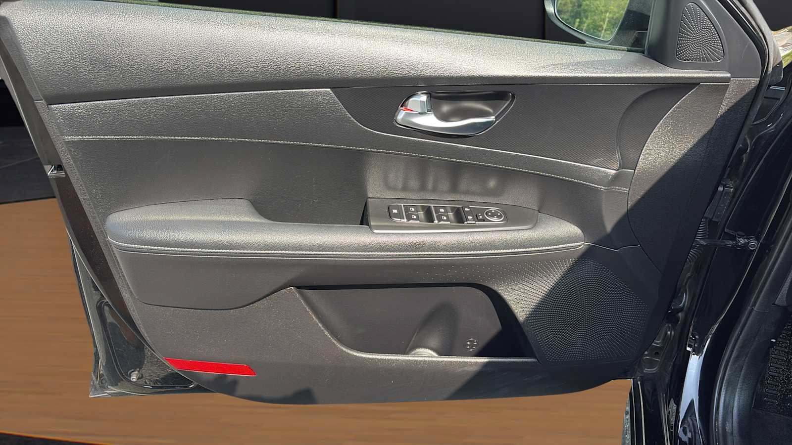 Used 2023 Kia Forte GT-Line FWD image 16