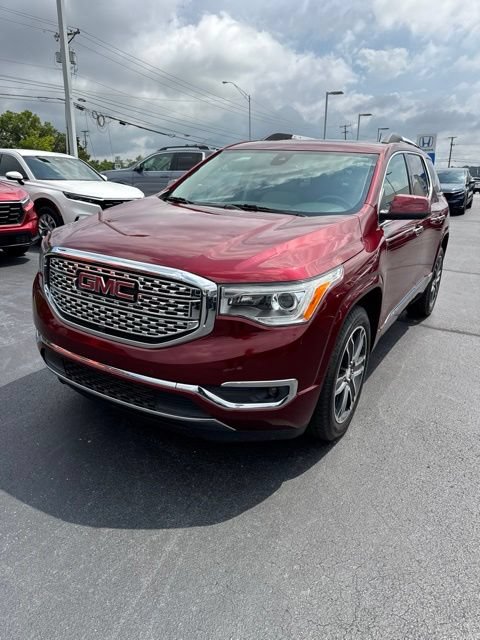 Used 2018 GMC Acadia Denali w/ Technology Package AWD/4WD image 7