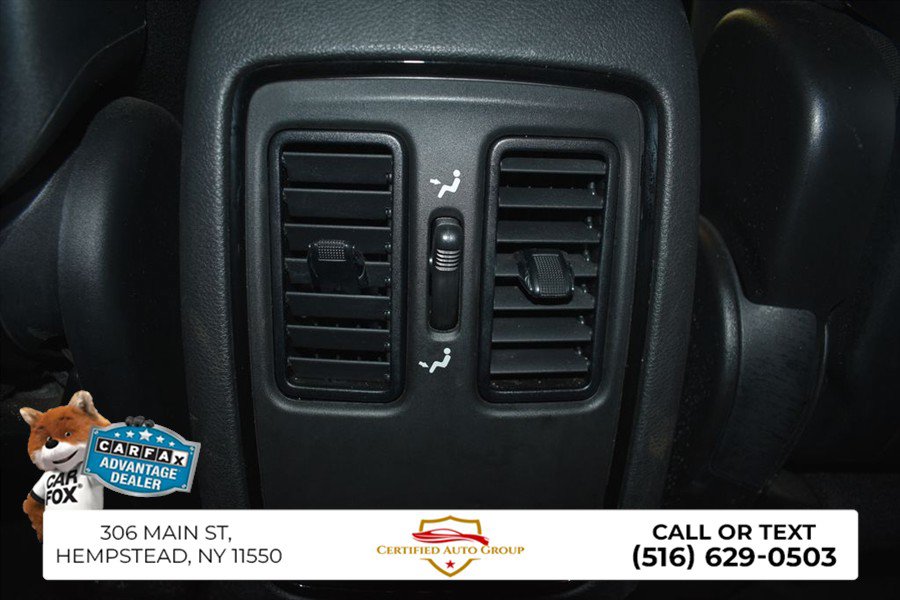 Used 2023 Dodge Durango SXT RWD image 27