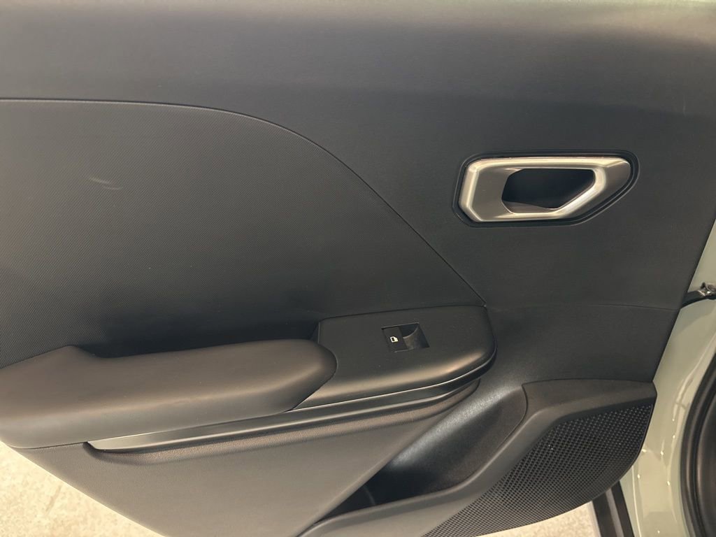 Used 2026 Kia K4 LXS image 16