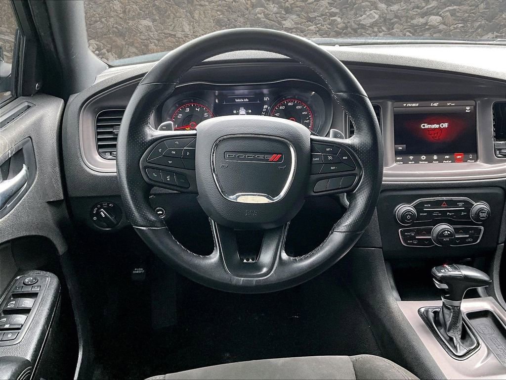 Used 2023 Dodge Charger R/T w/ Blacktop Package image 5