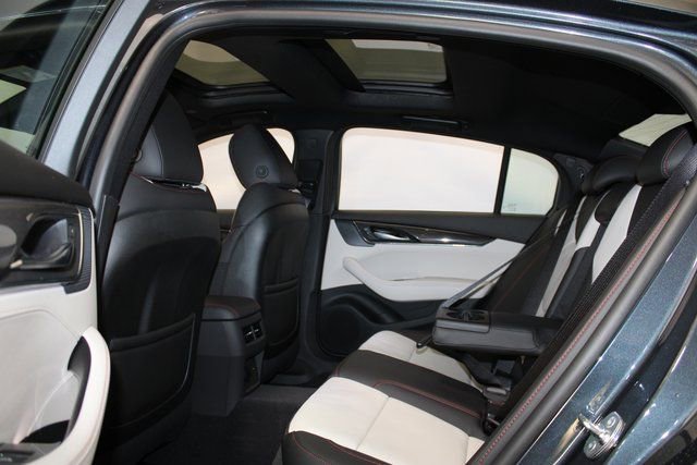 New 2026 Cadillac CT5 V AWD/4WD image 8