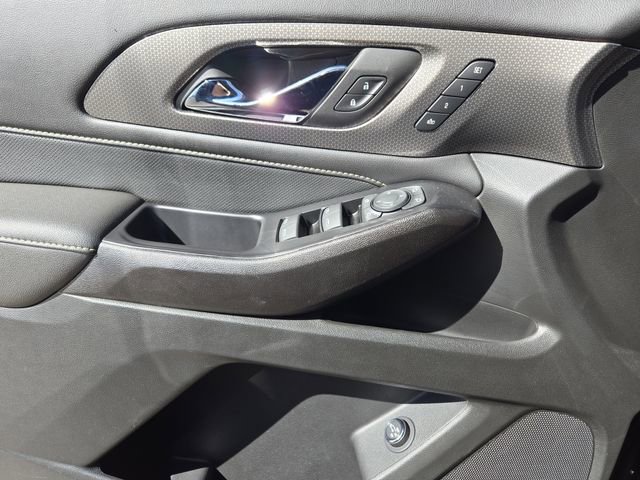 Used 2023 Chevrolet Traverse Premier w/ LPO, Floor Liner Package image 24