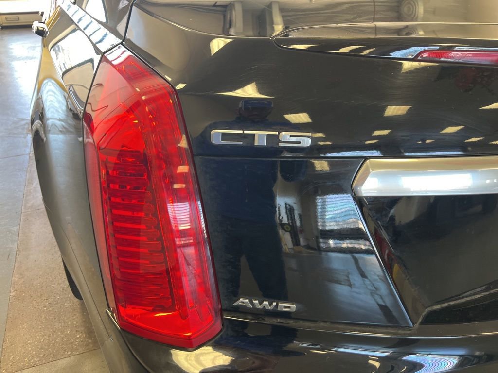 Used 2019 Cadillac CTS Luxury image 15