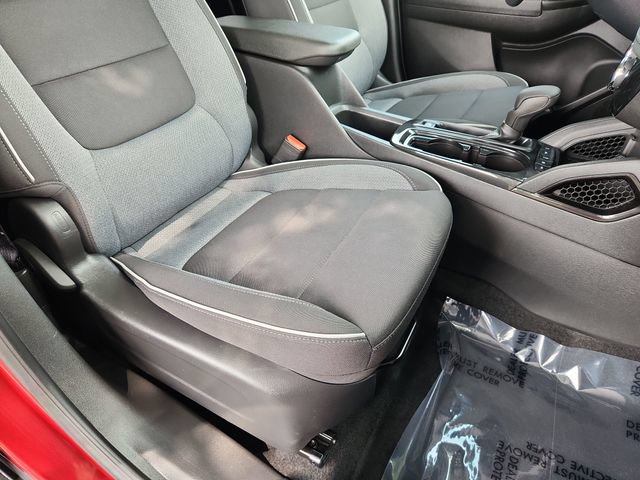 Used 2025 Chevrolet TrailBlazer LT AWD/4WD image 25
