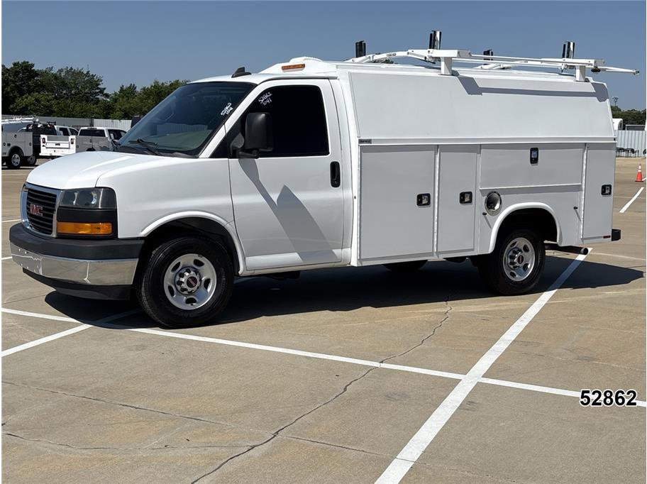 Used 2021 GMC Savana 3500 w/ Power Convenience Package RWD image 1
