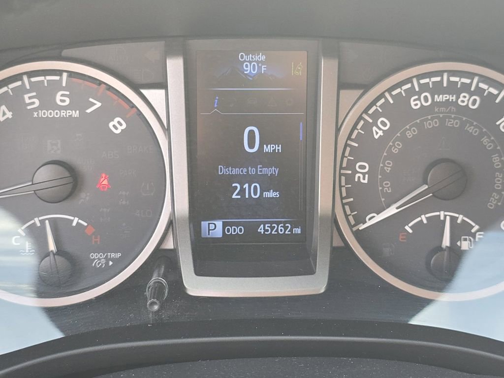 Used 2019 Toyota Tacoma SR5 image 25