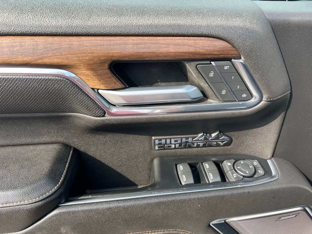 Used 2023 Chevrolet Silverado 1500 High Country w/ Technology Package image 16