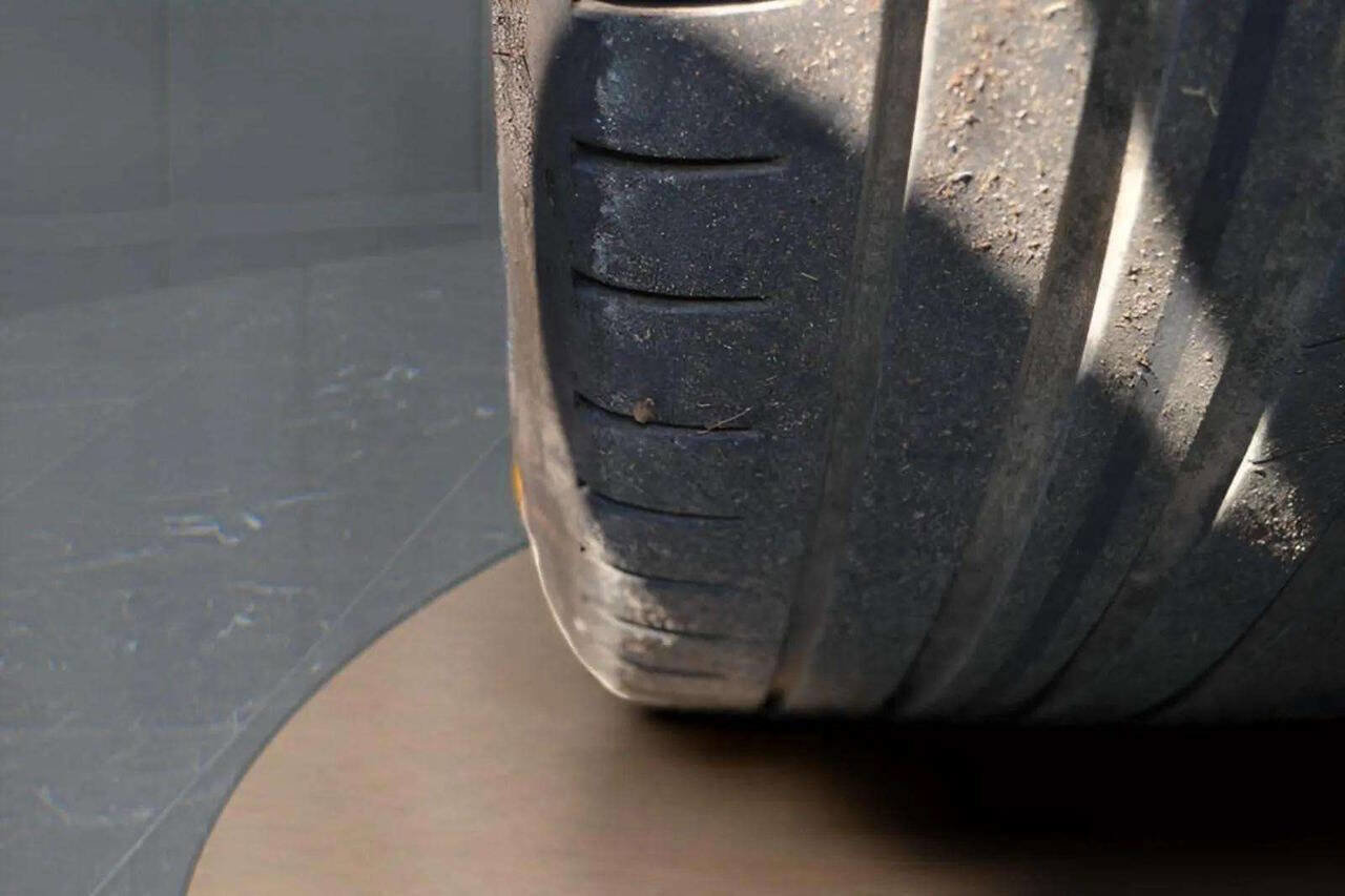 Used 2013 INFINITI G37 Journey w/ Premium Pkg image 36