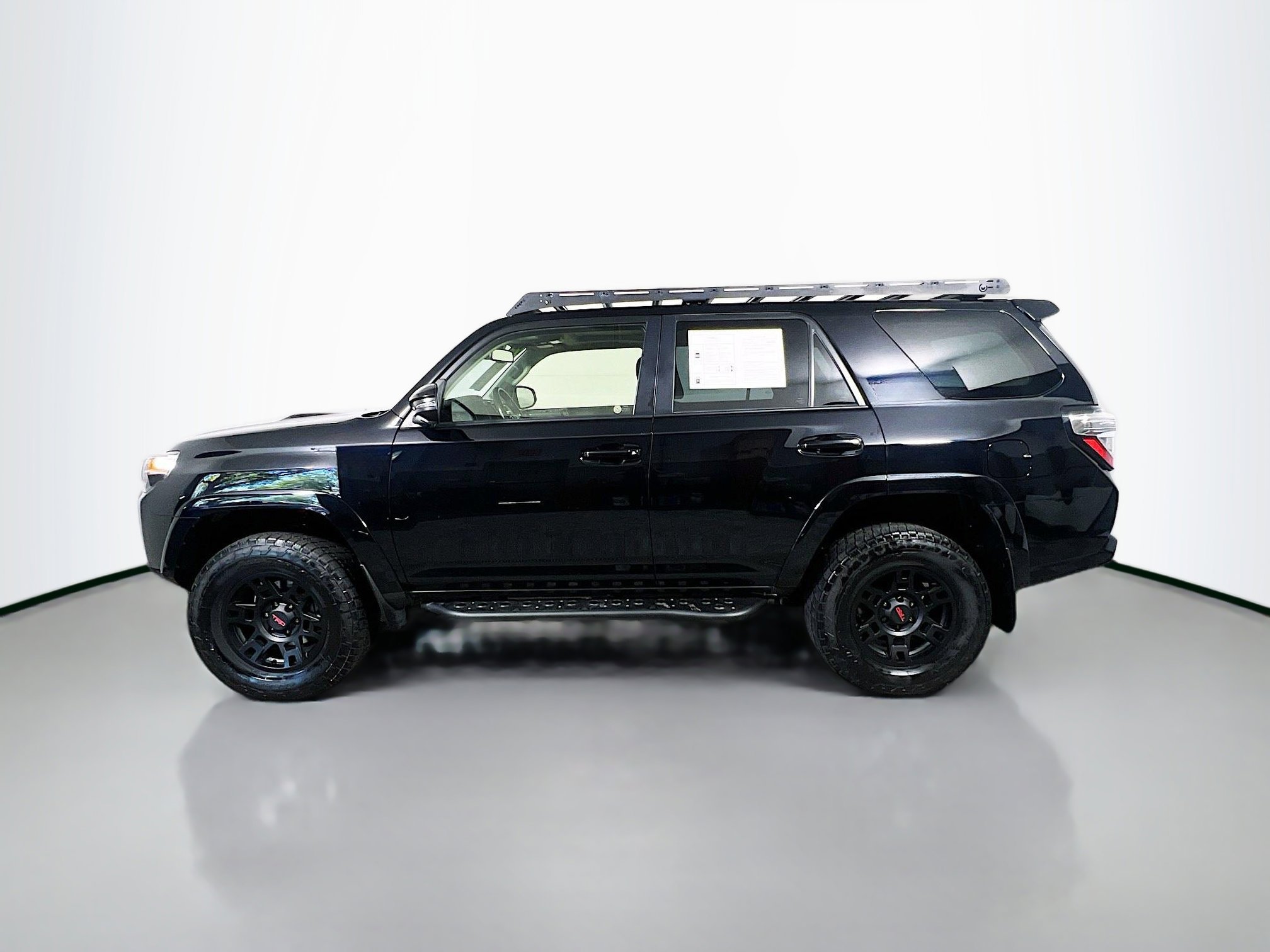 Used 2024 Toyota 4Runner TRD Pro AWD/4WD image 9