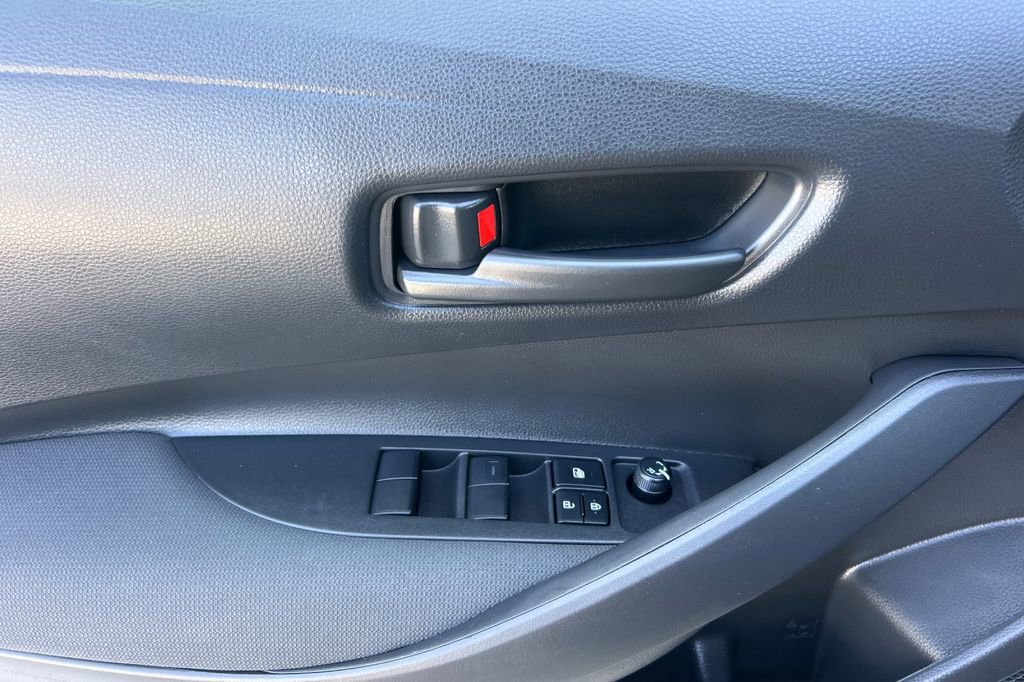 Certified 2026 Toyota Corolla LE w/ LE Premium Package image 13