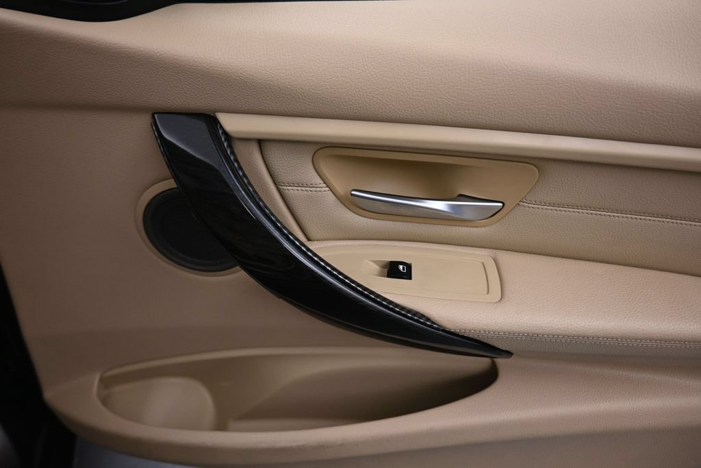 Used 2015 BMW 328i xDrive Sedan AWD/4WD image 41