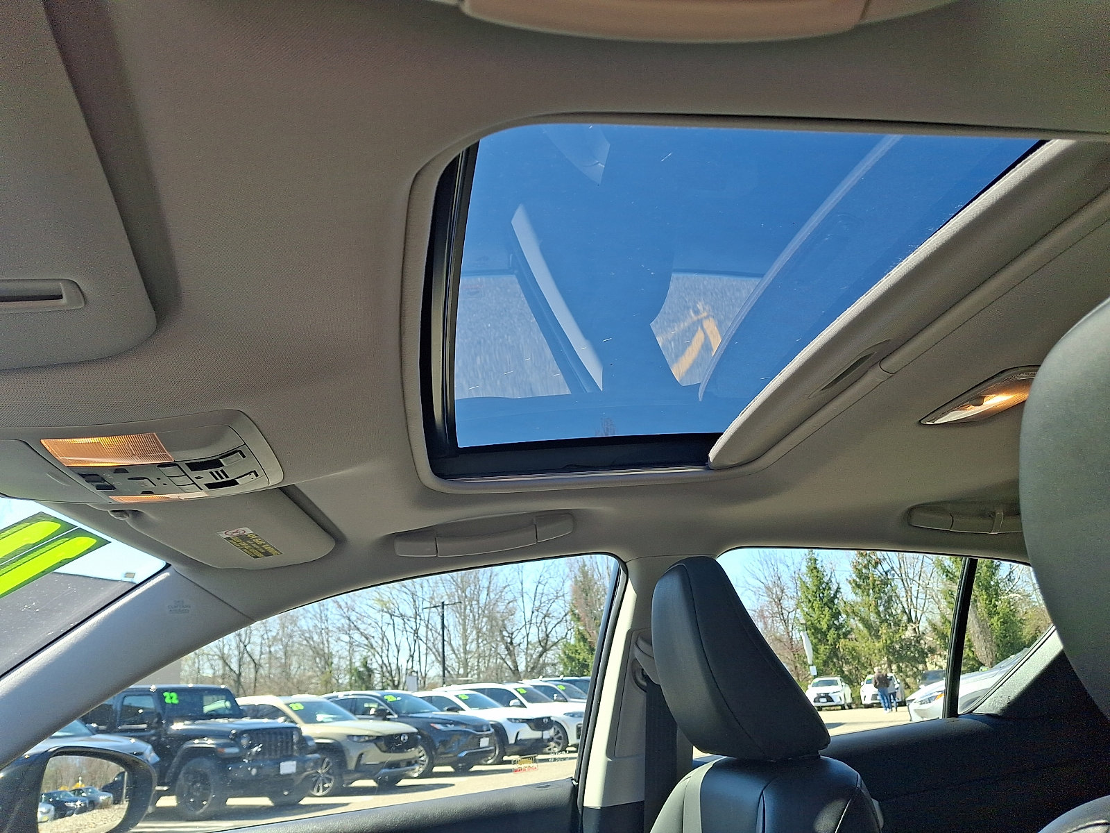 Used 2011 Lexus CT 200h Premium w/ Premium Audio Pkg image 14