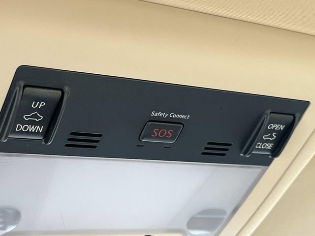 Used 2015 Lexus LS 460 w/ Comfort Package image 41