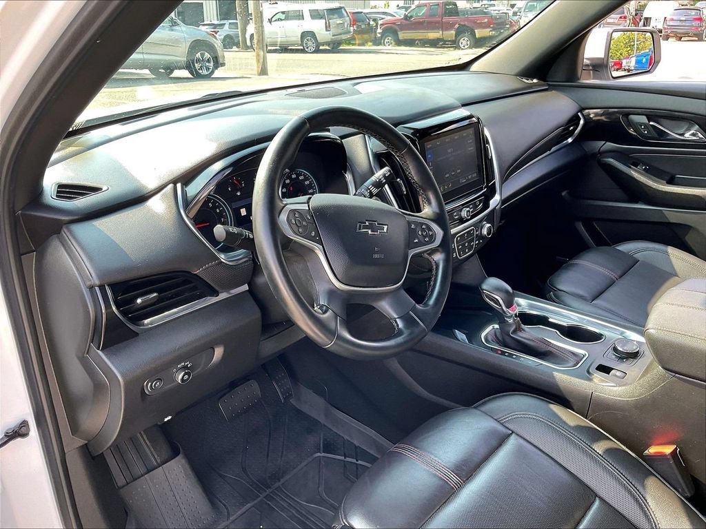 Used 2023 Chevrolet Traverse RS w/ LPO, Floor Liner Package AWD/4WD image 8