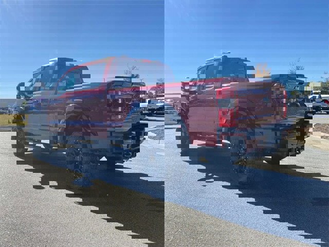 New 2026 Ford F250 Lariat w/ Black Appearance Package image 25