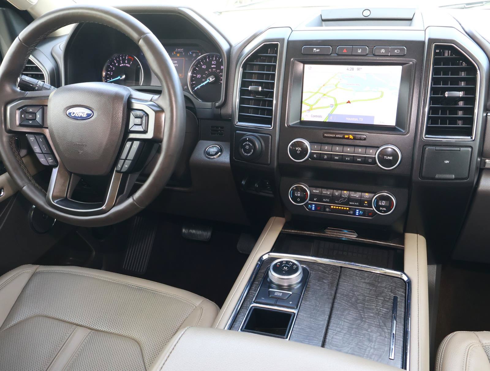 Used 2021 Ford Expedition Limited RWD image 10