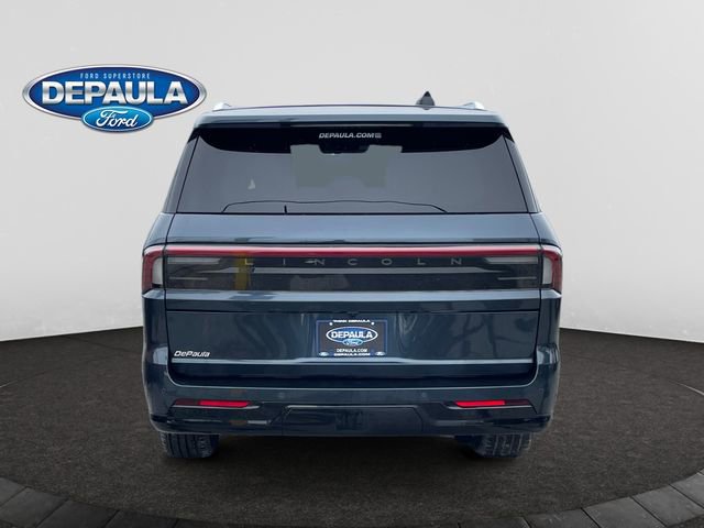 Used 2025 Lincoln Navigator L Reserve image 5