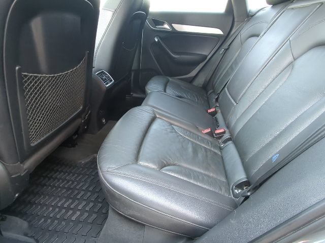 Used 2017 Audi Q3 2.0T Premium w/ Convenience Package FWD image 23