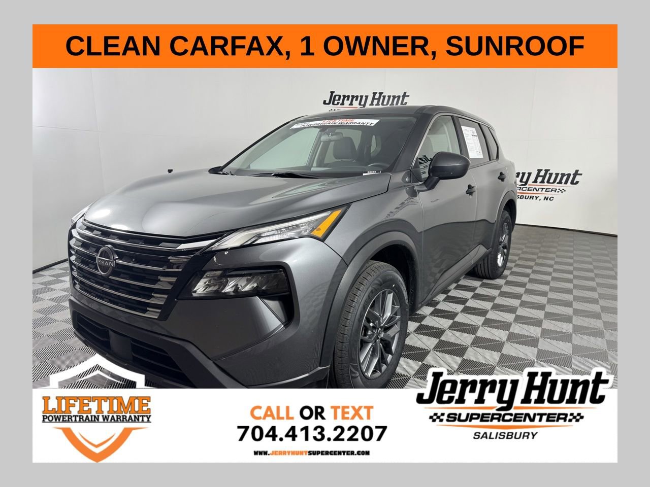 Used 2024 Nissan Rogue S image 1