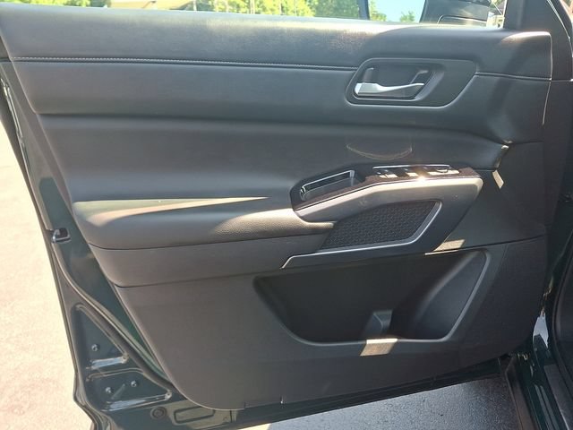 Used 2024 Nissan Pathfinder SL w/ SL Premium Package AWD/4WD image 13