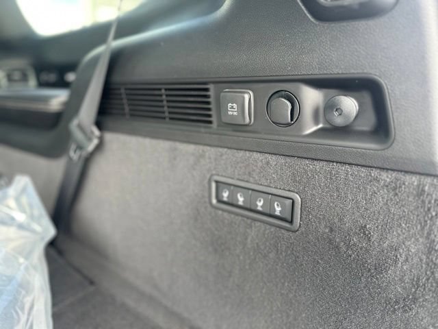 New 2026 Jeep Grand Wagoneer Summit AWD/4WD image 11