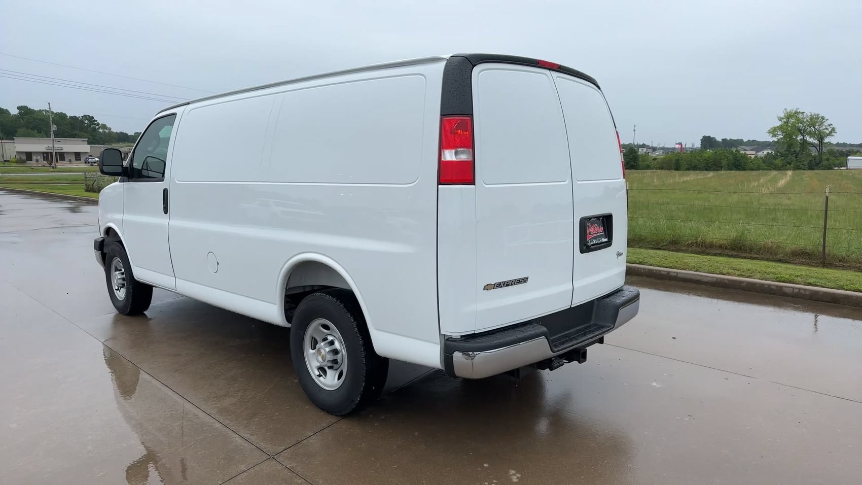 New 2026 Chevrolet Express 2500 w/ Driver Convenience Package RWD image 7