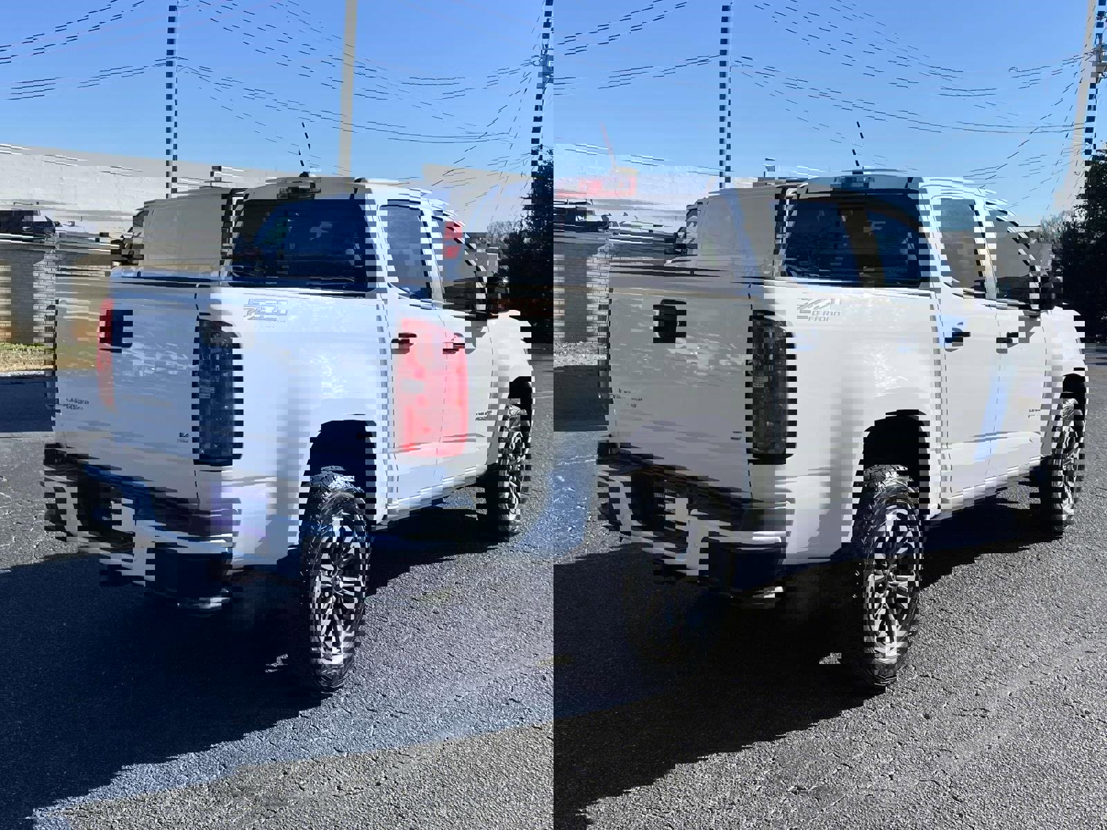 Used 2021 Chevrolet Colorado Z71 w/ Safety Package image 3