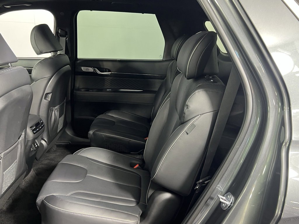Used 2025 Hyundai Palisade Calligraphy image 28