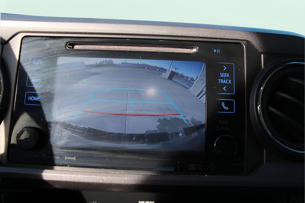 Used 2019 Toyota Tacoma TRD Sport image 18