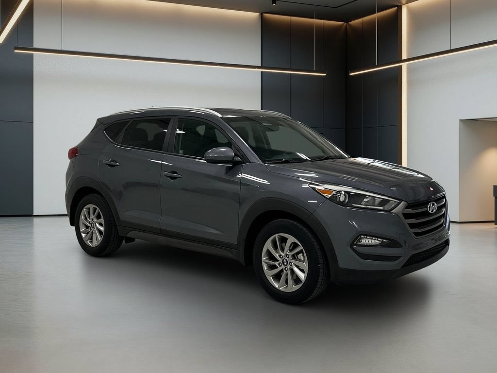 Used 2016 Hyundai Tucson SE w/ Option Group 02 FWD image 8