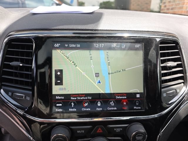 Used 2019 Jeep Grand Cherokee Trailhawk w/ Trailhawk Luxury Group AWD/4WD image 8