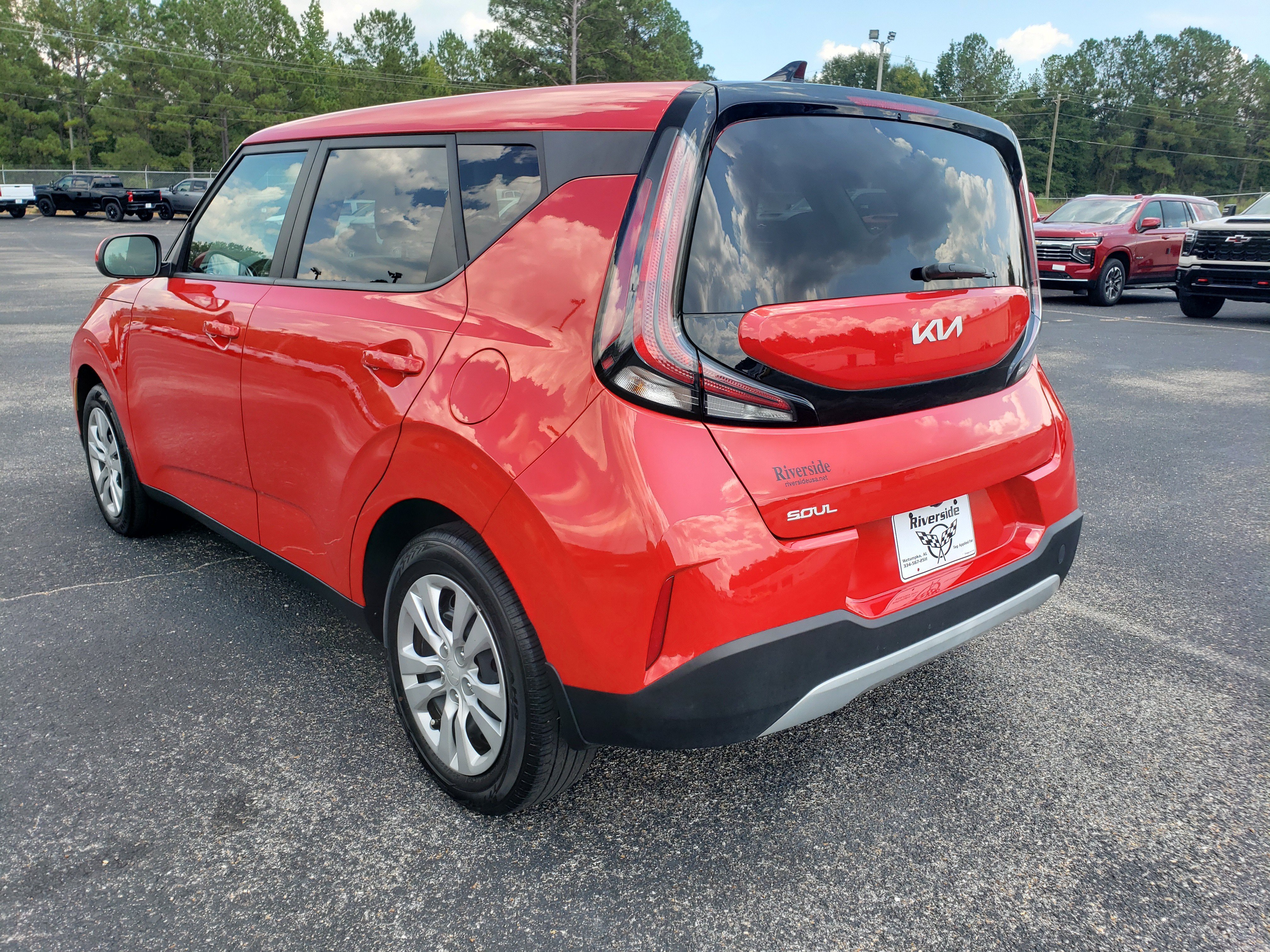 Used 2023 Kia Soul LX FWD image 4