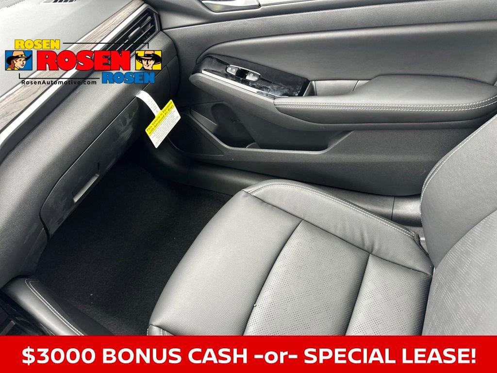 New 2025 Nissan Altima 2.5 SL image 26