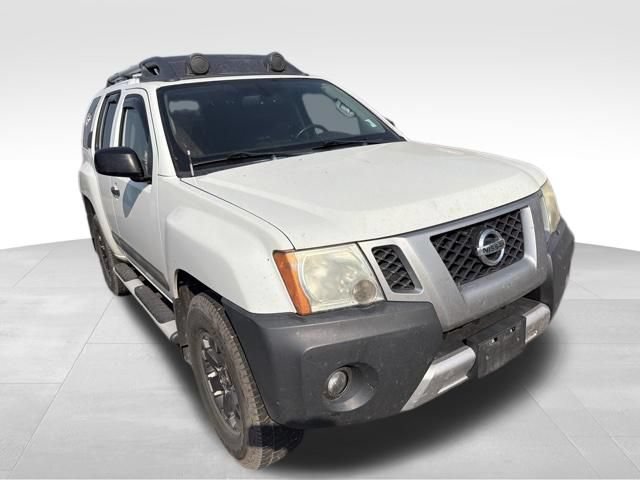 Used 2015 Nissan Xterra PRO-4X w/ Pro-4x Leather Package AWD/4WD image 6