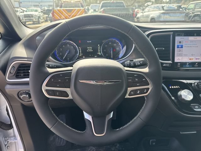 New 2026 Chrysler Voyager LX FWD image 19