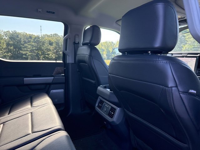 New 2026 Ford F350 Lariat image 39