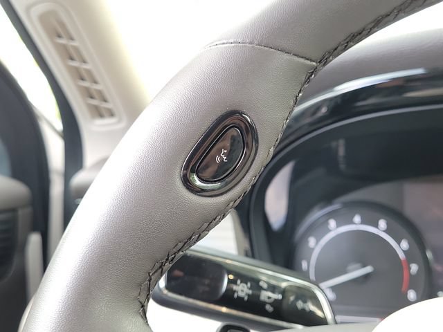 Certified 2022 Lincoln Corsair FWD image 18