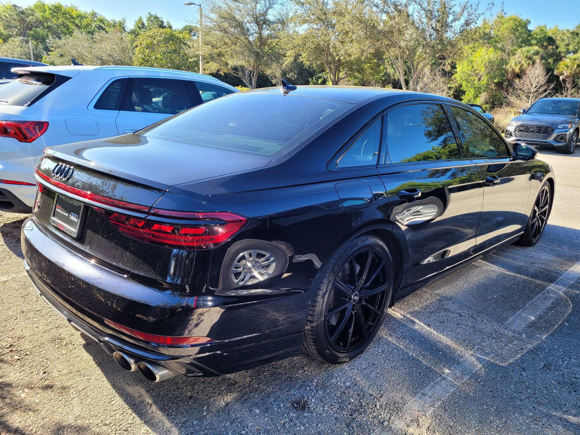 Used 2024 Audi S8 4.0T image 7