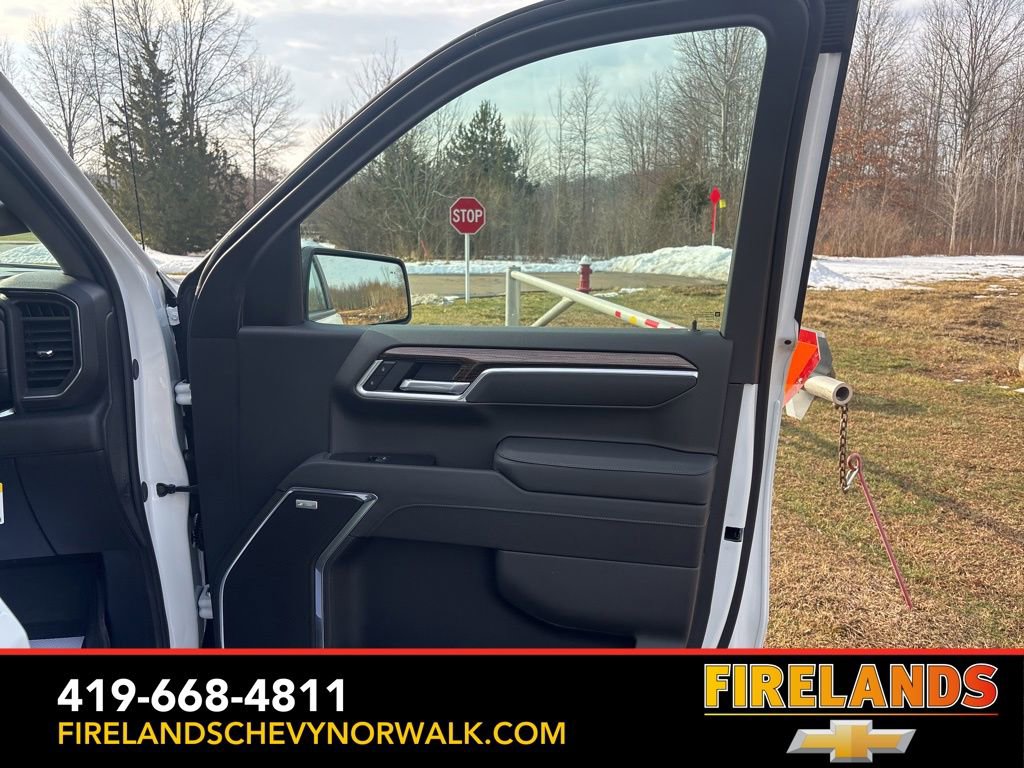 New 2026 Chevrolet Silverado 1500 RST w/ Redline Edition image 39