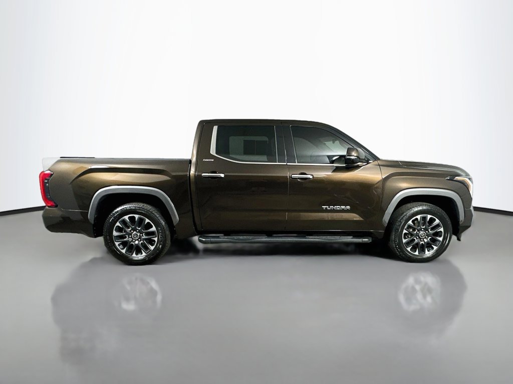 Used 2023 Toyota Tundra Limited AWD/4WD image 7