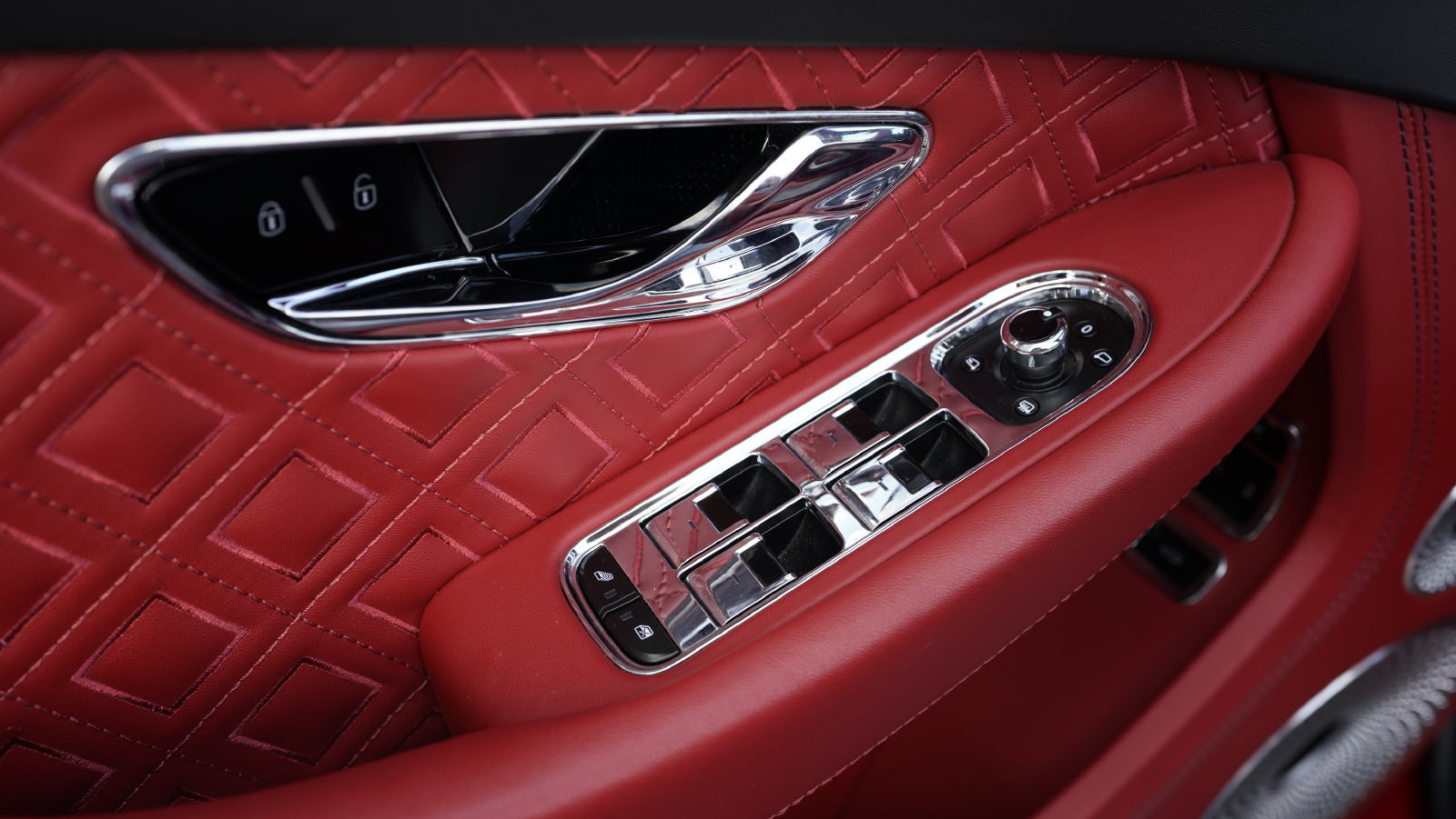 Used 2022 Bentley Continental GT AWD/4WD image 27