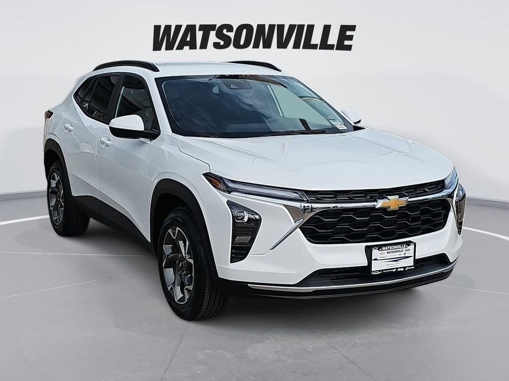 New 2026 Chevrolet Trax LT w/ Driver Confidence Package
