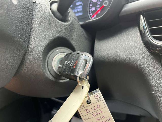 Used 2017 Kia Optima LX image 20